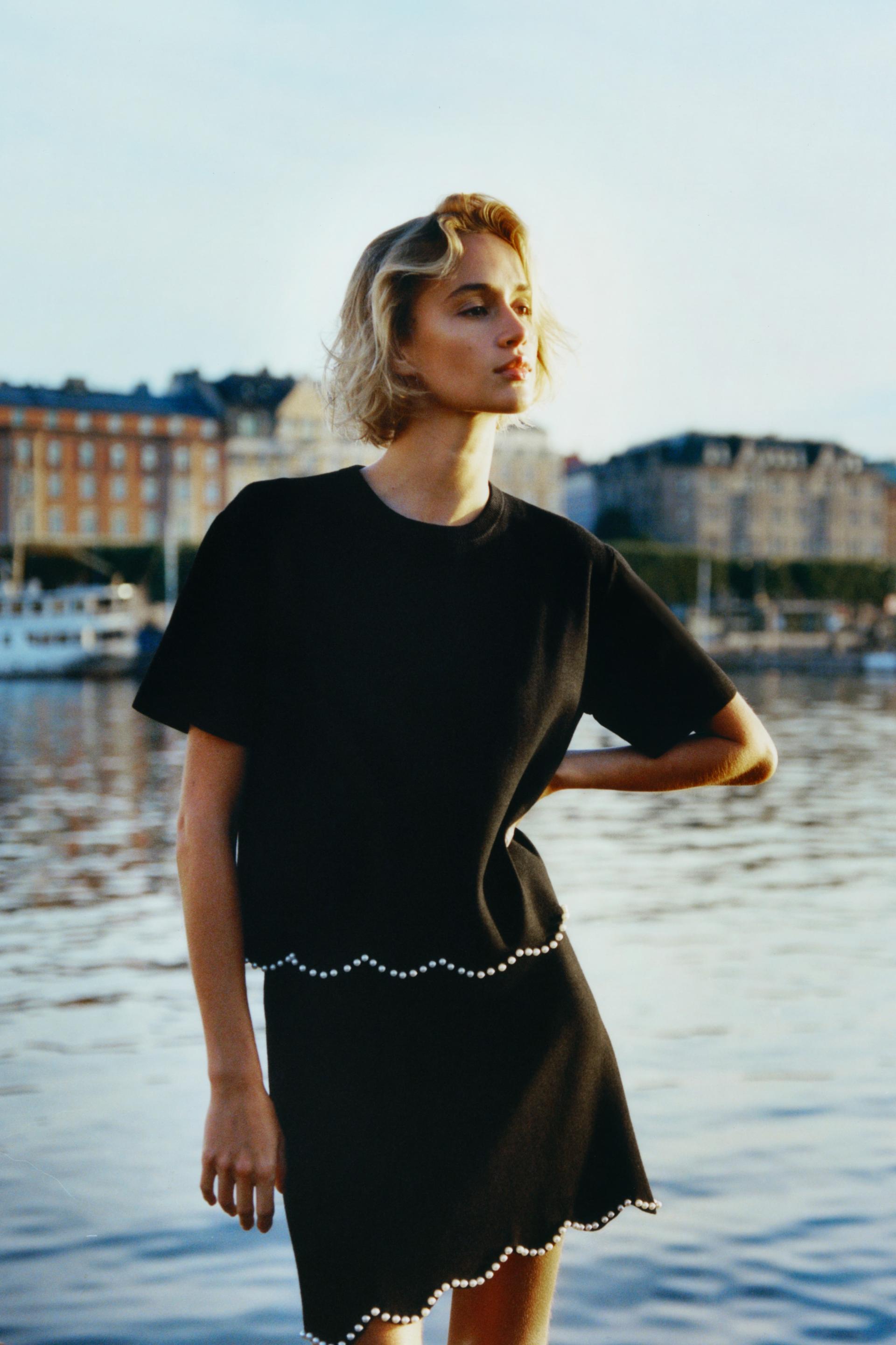 bead-embellished knit skirt