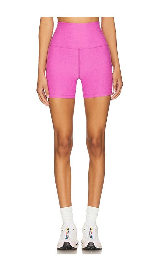 beyond yoga spacedye keep pace biker shorts in fuchsia.