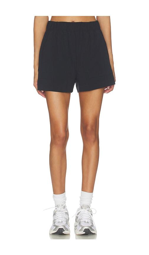 beyond yoga stretch woven short in black.