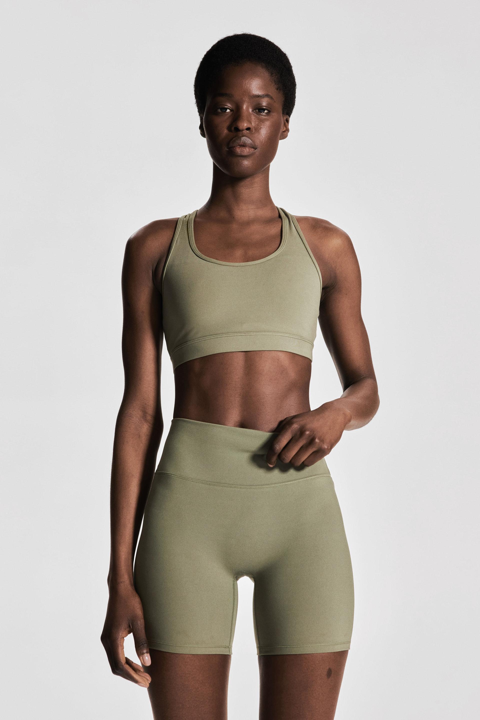 biking shorts with softmove™