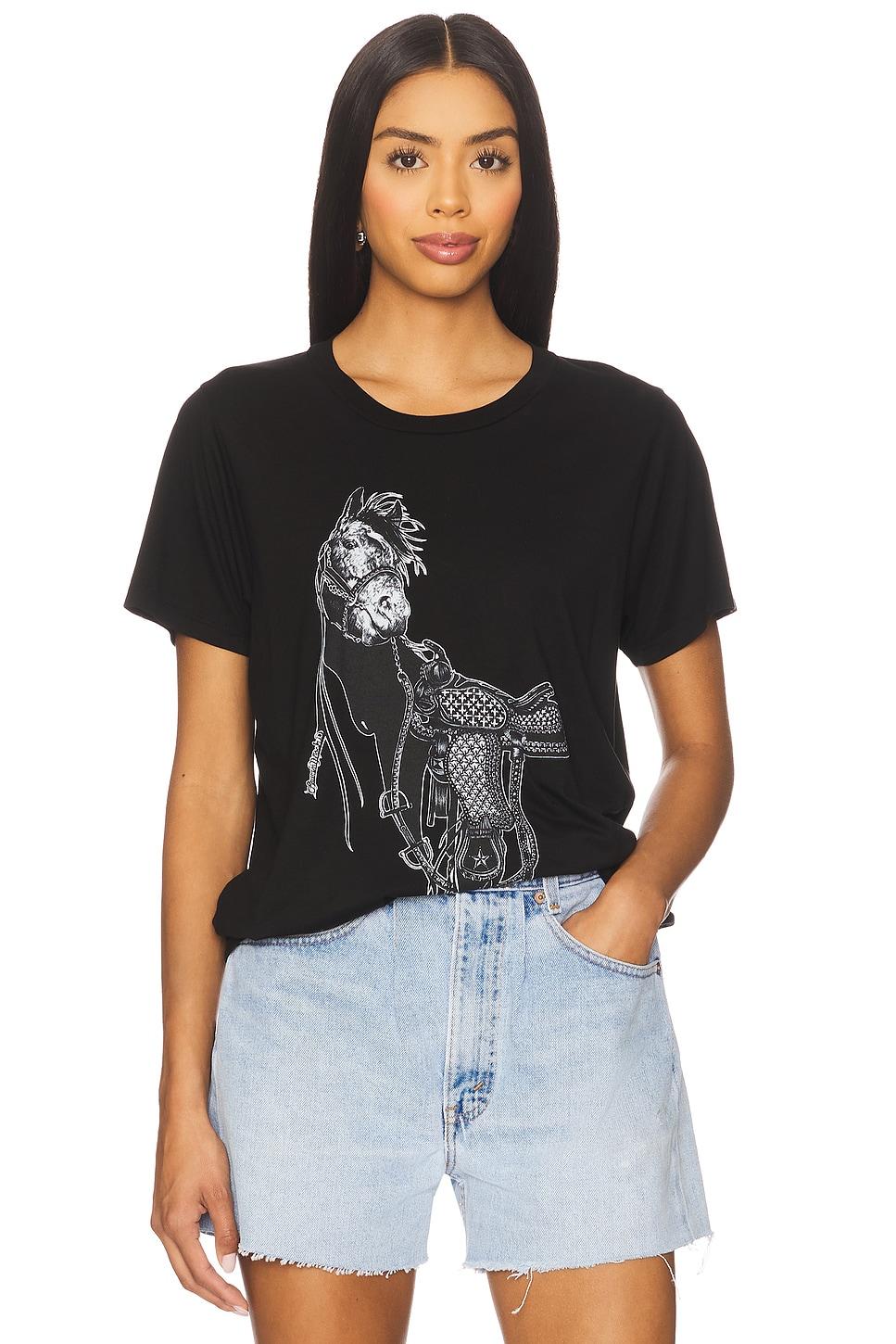 black horse boyfriend tee