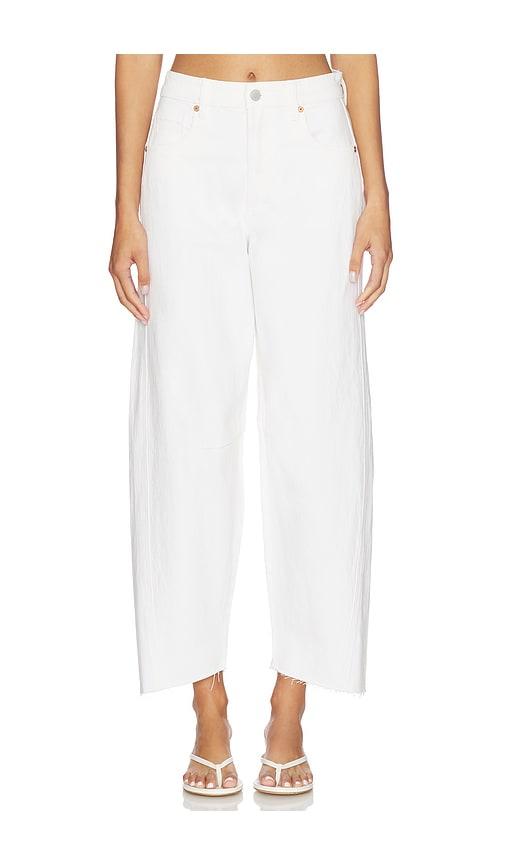 blanknyc barrel jeans in see you again in white.