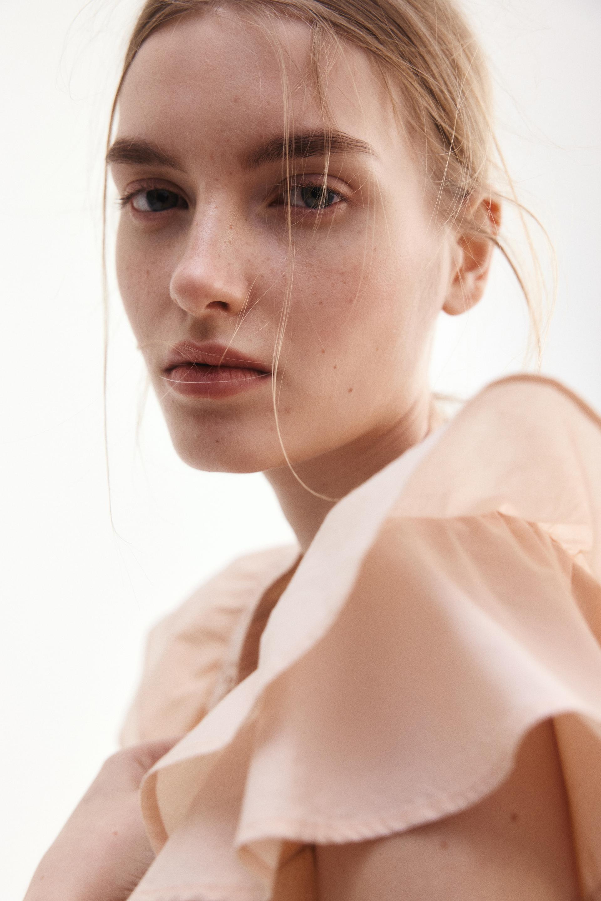 blouse with eyelet embroidery