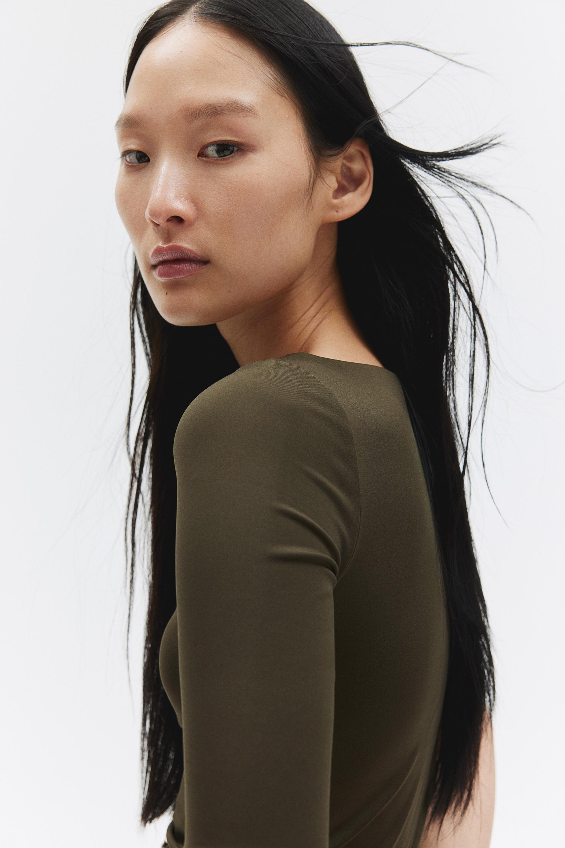 boat-neck jersey top