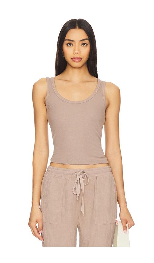 bobi rib tank in taupe.