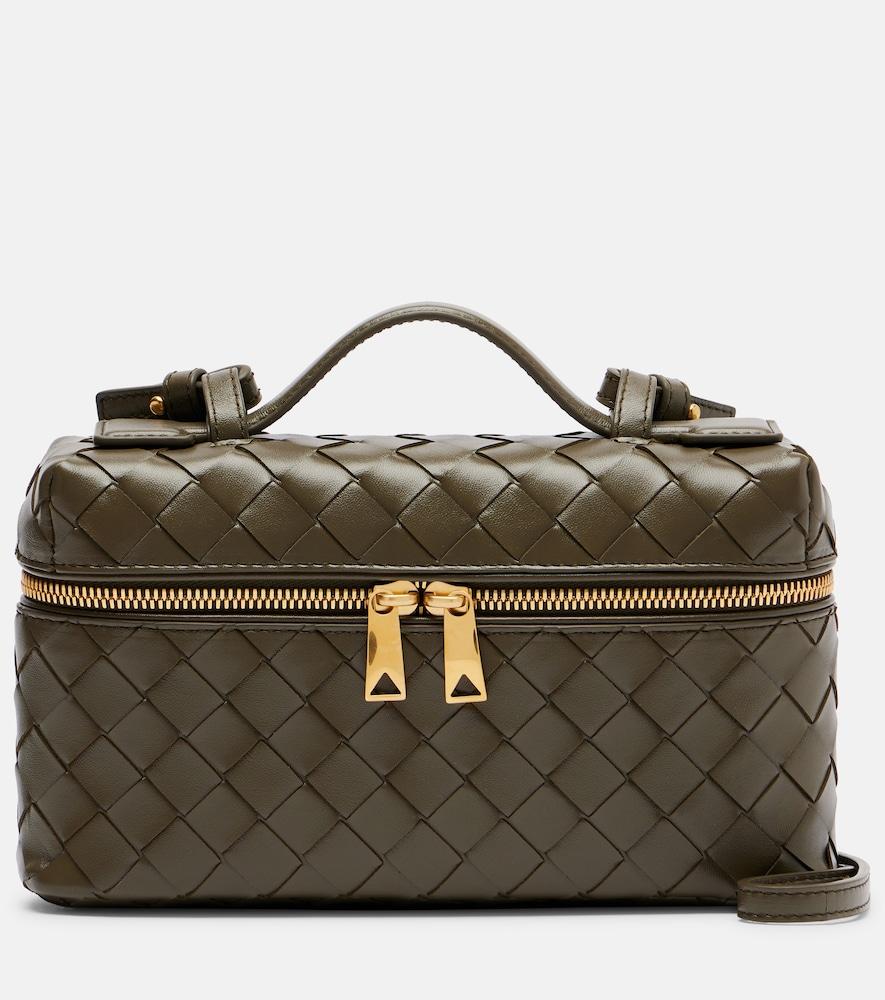 bottega veneta bang bang intrecciato leather vanity bag