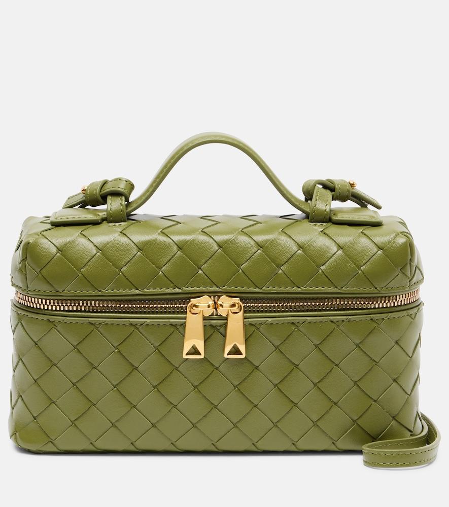 bottega veneta bang bang intrecciato leather vanity bag