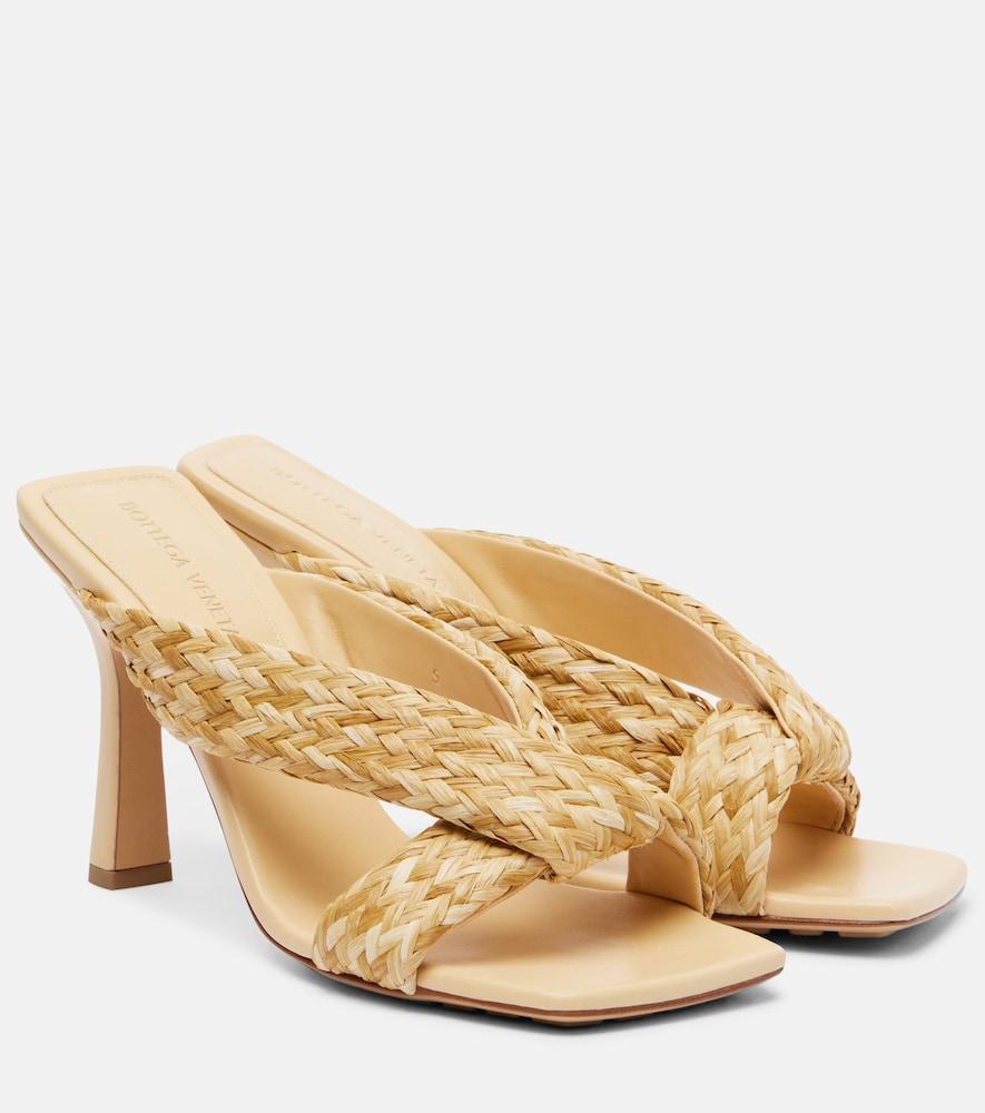 bottega veneta riva braided raffia mules