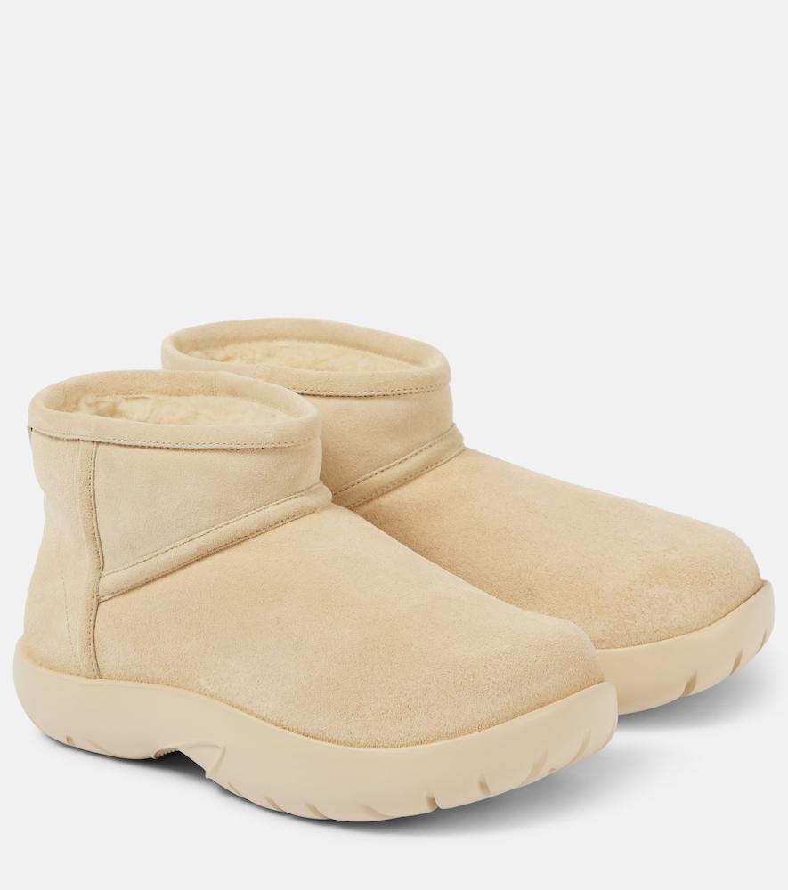 bottega veneta snap mini shearling