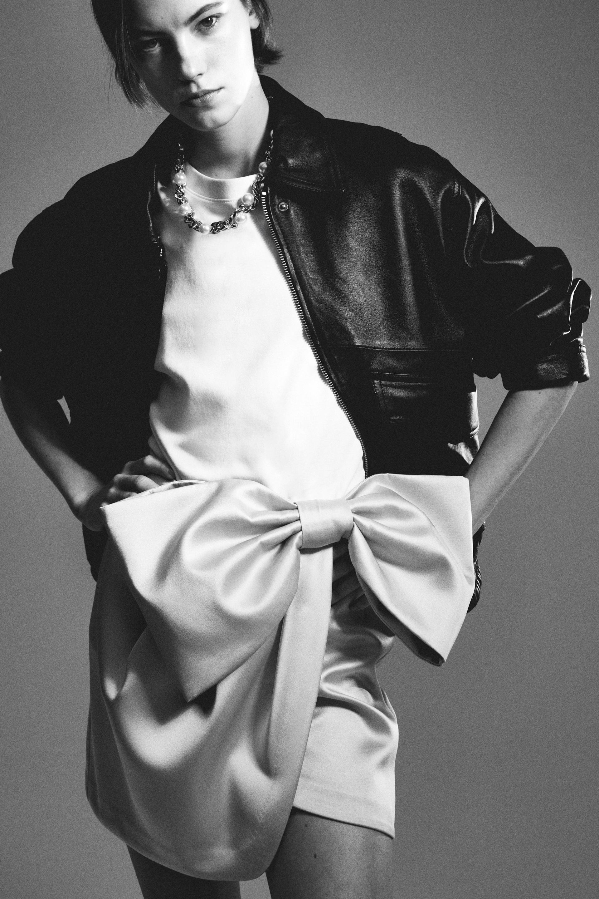 bow-detail satin skirt