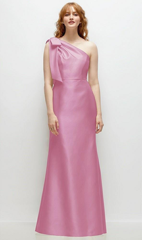 bow one-shoulder satin trumpet gown