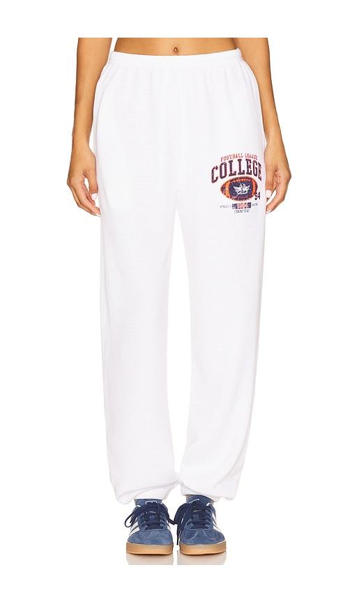 boys lie out of their league kimmy pants in white.