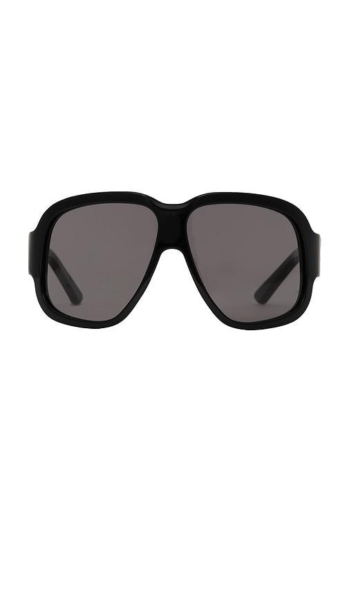 bru eyewear winnie sunglasses in black.