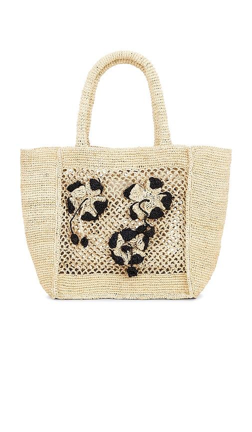btb los angeles blaine tote bag in neutral.