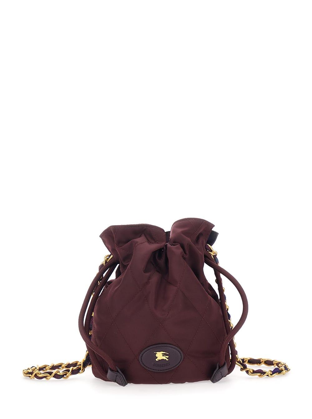 burberry bordeaux handbag with chain shoulder strap and ekd patch on the front in fabric woman
