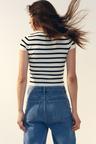 button-detail top
