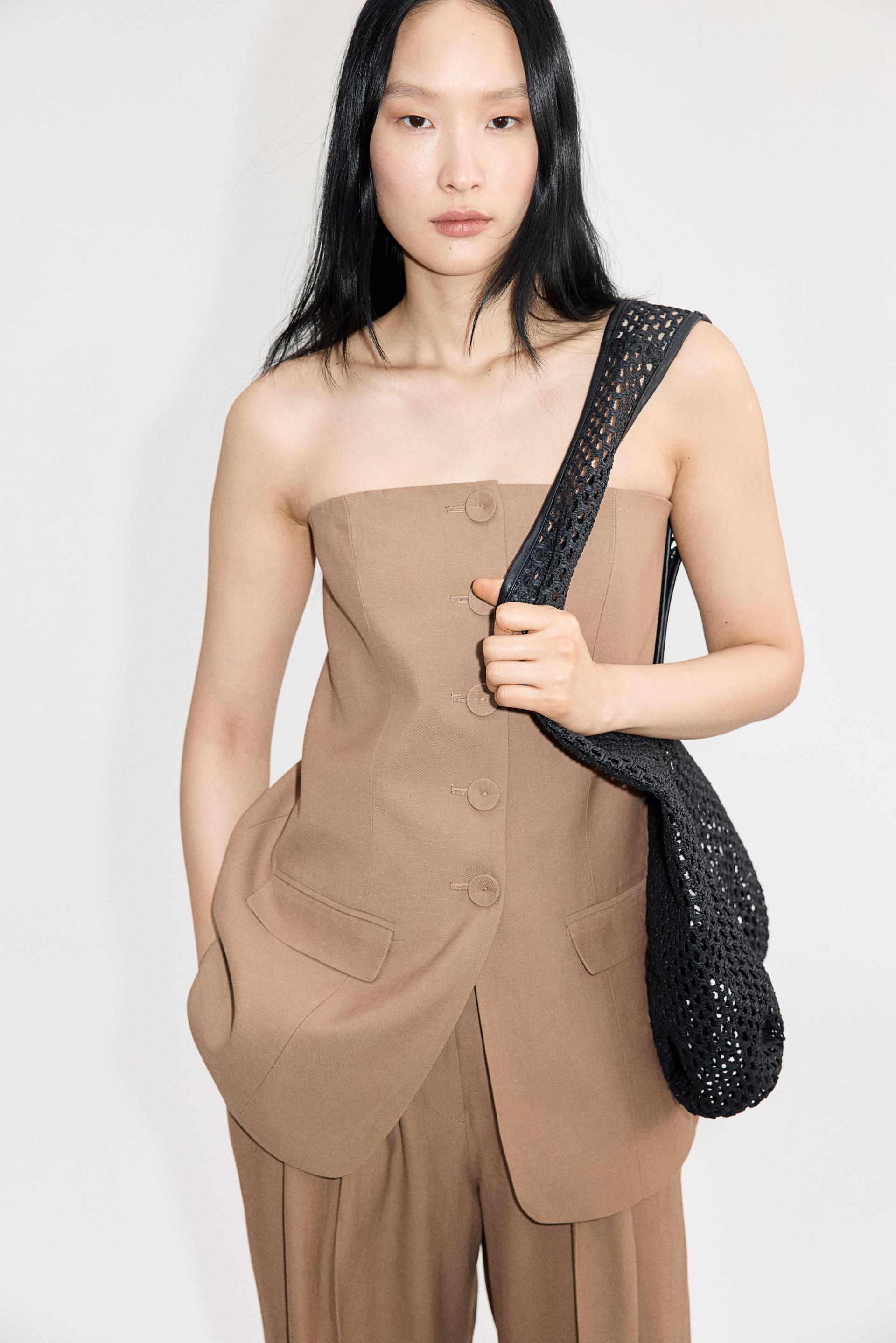 button-front bandeau top