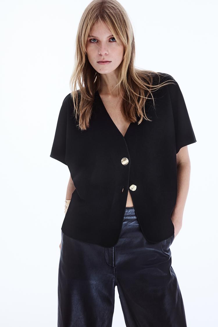 button-front top