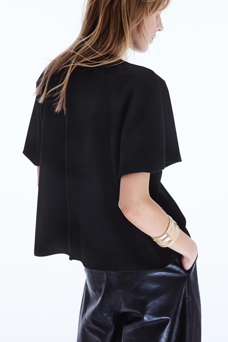 button-front top