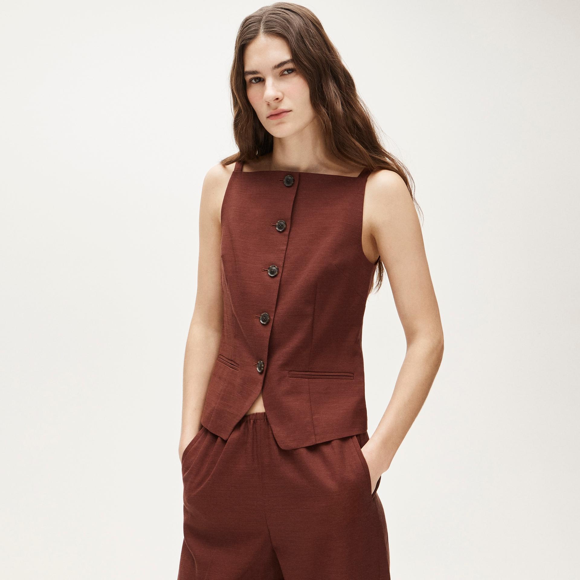 button-up cutaway tank top in striped gramercy linen blend