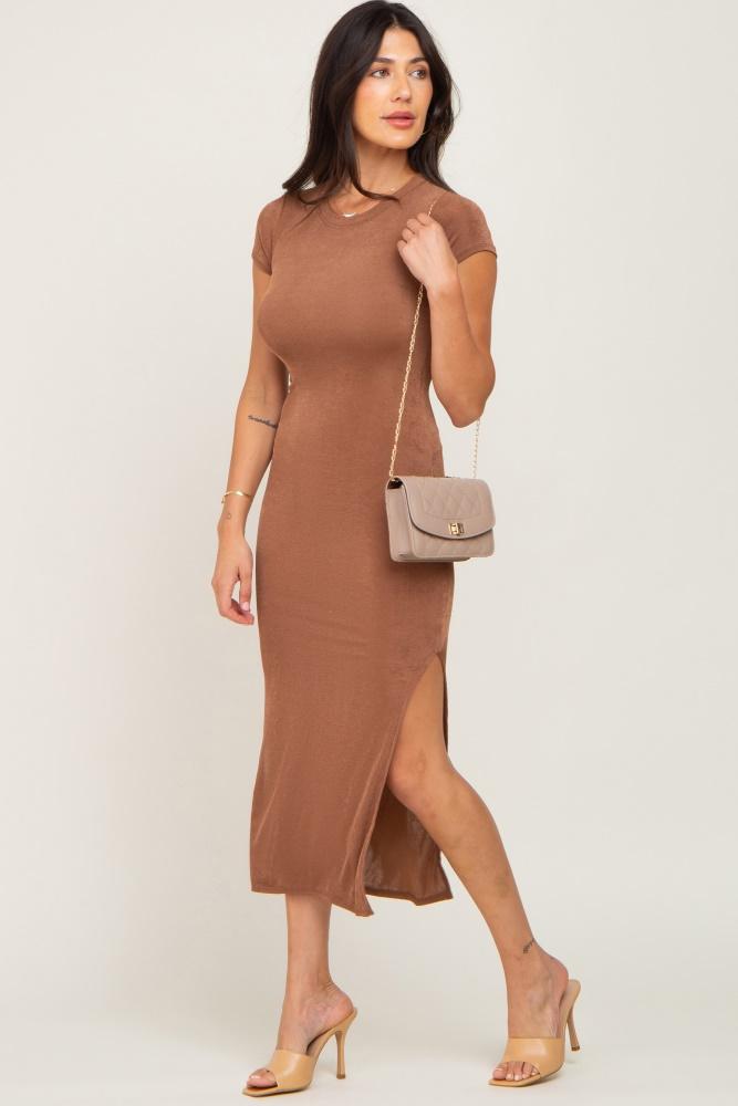 camel short sleeve side slit maxi dress