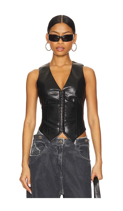 camila coelho roz faux leather vest in black.