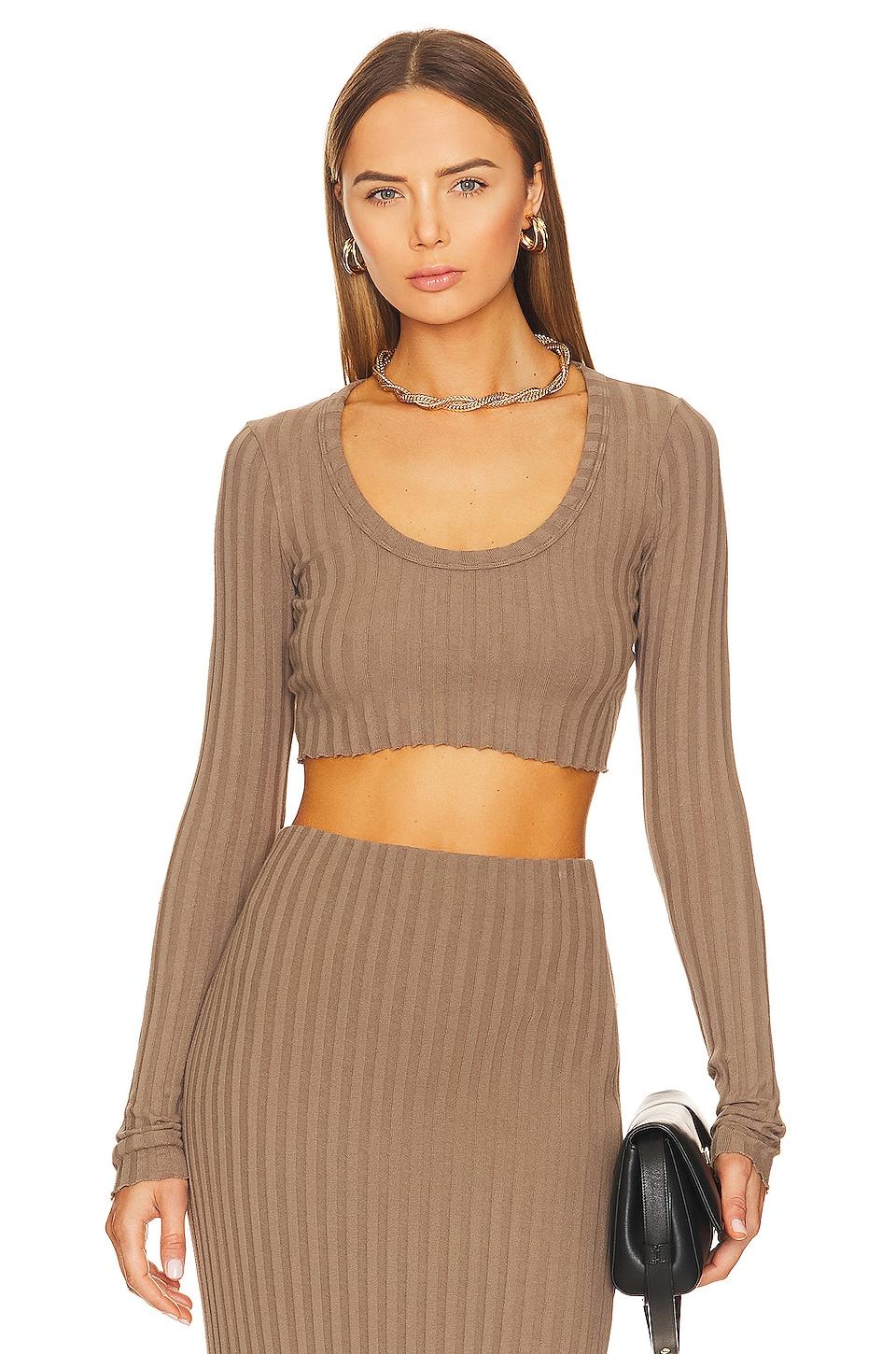 capri crop long sleeve top