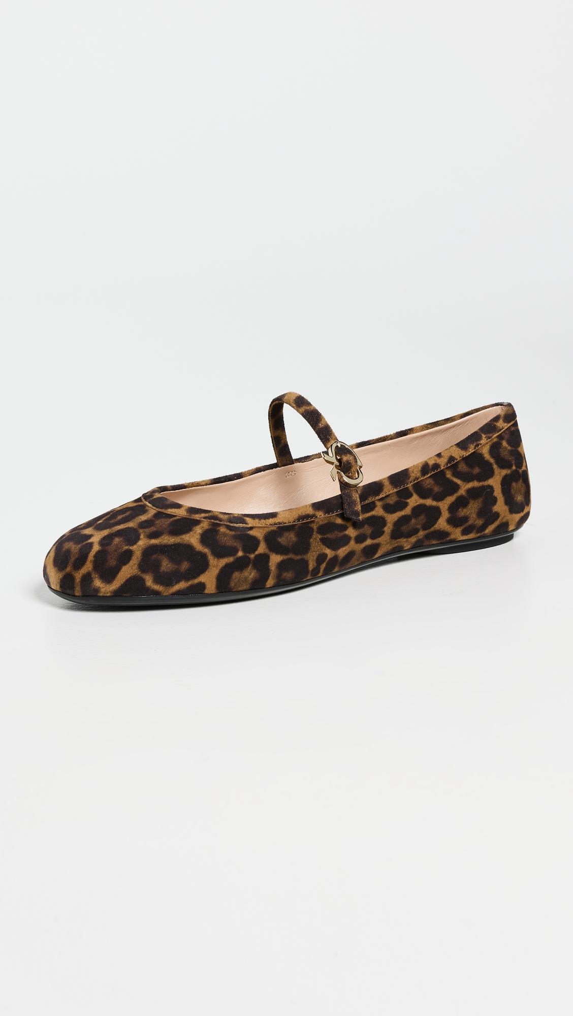 carla camoscio leopard print flats
