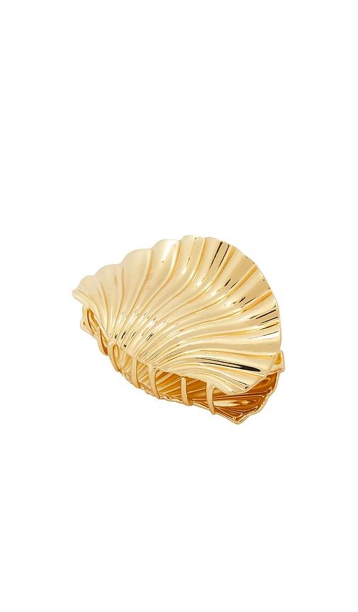 casa clara isles hair clip in metallic gold.