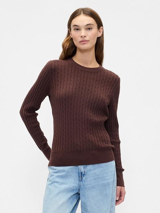 cashsoft cable-knit crewneck sweater