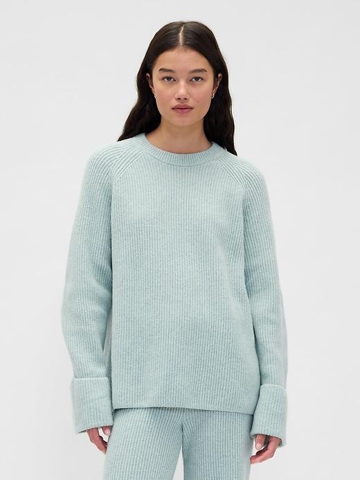 cashsoft shaker-stitch boyfriend sweater