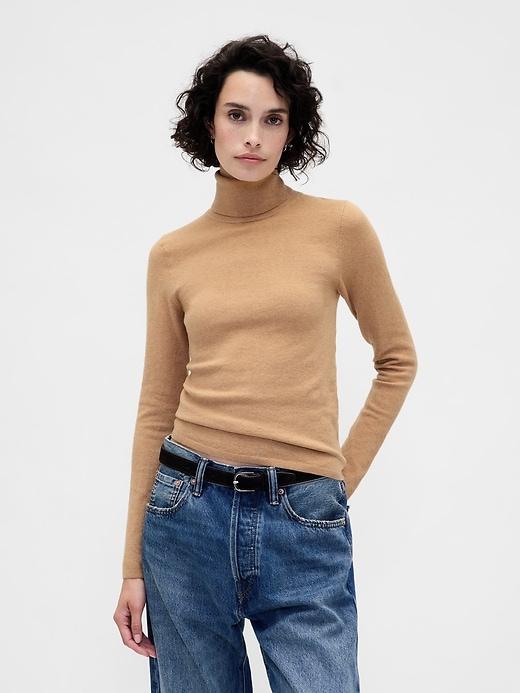 cashsoft stretch turtleneck sweater