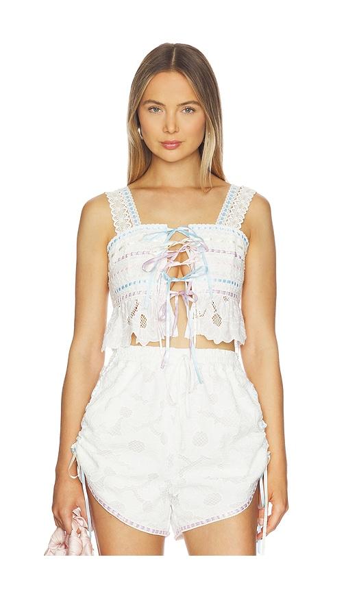 celiab salak top in white.