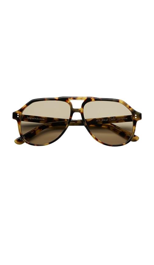 chimi sally sunglasses in black.