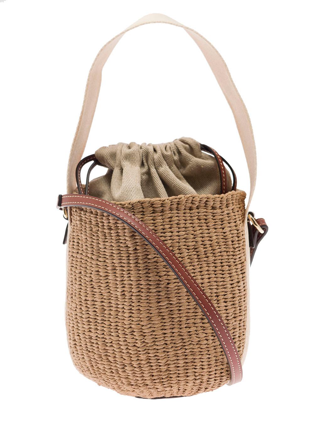chloé beige woody small hand bucket in raffia for women