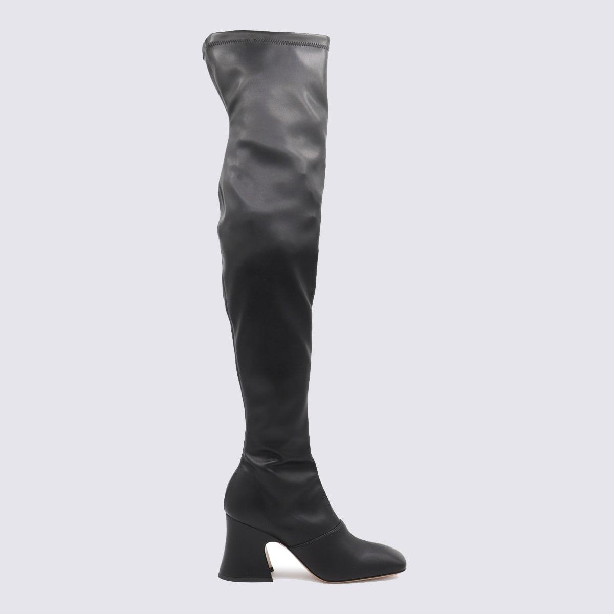chloé black leather boots