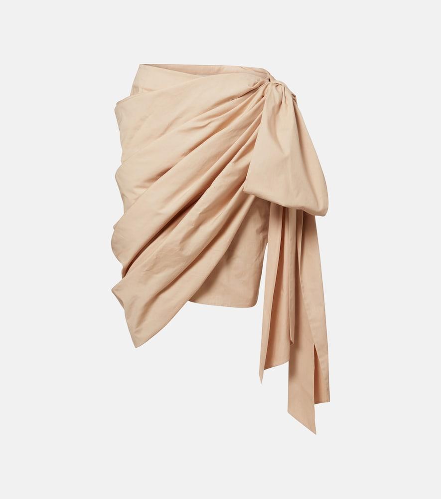 chloé bow