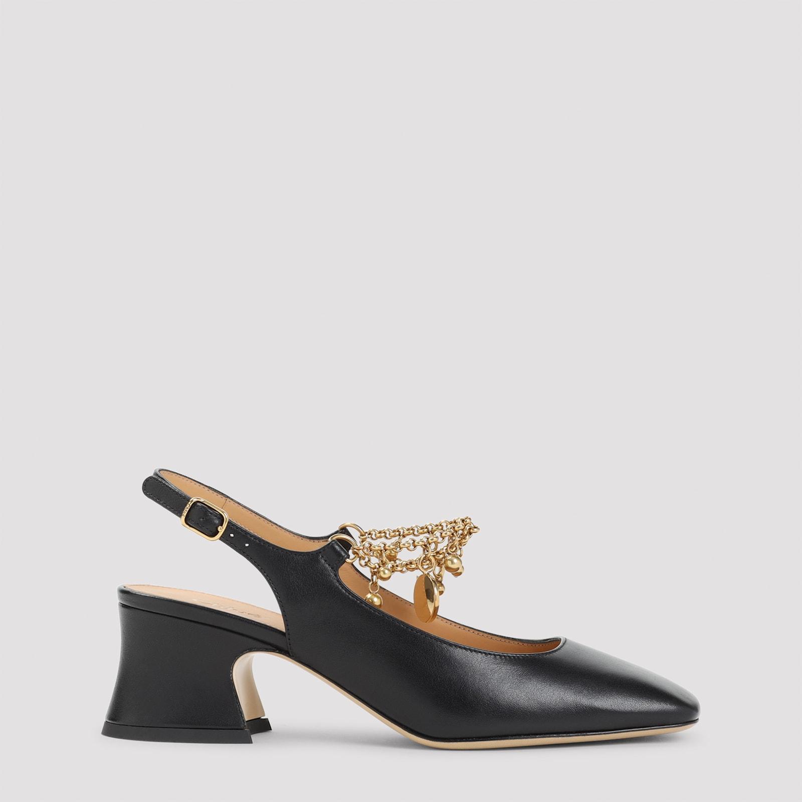 chloé charms pumps