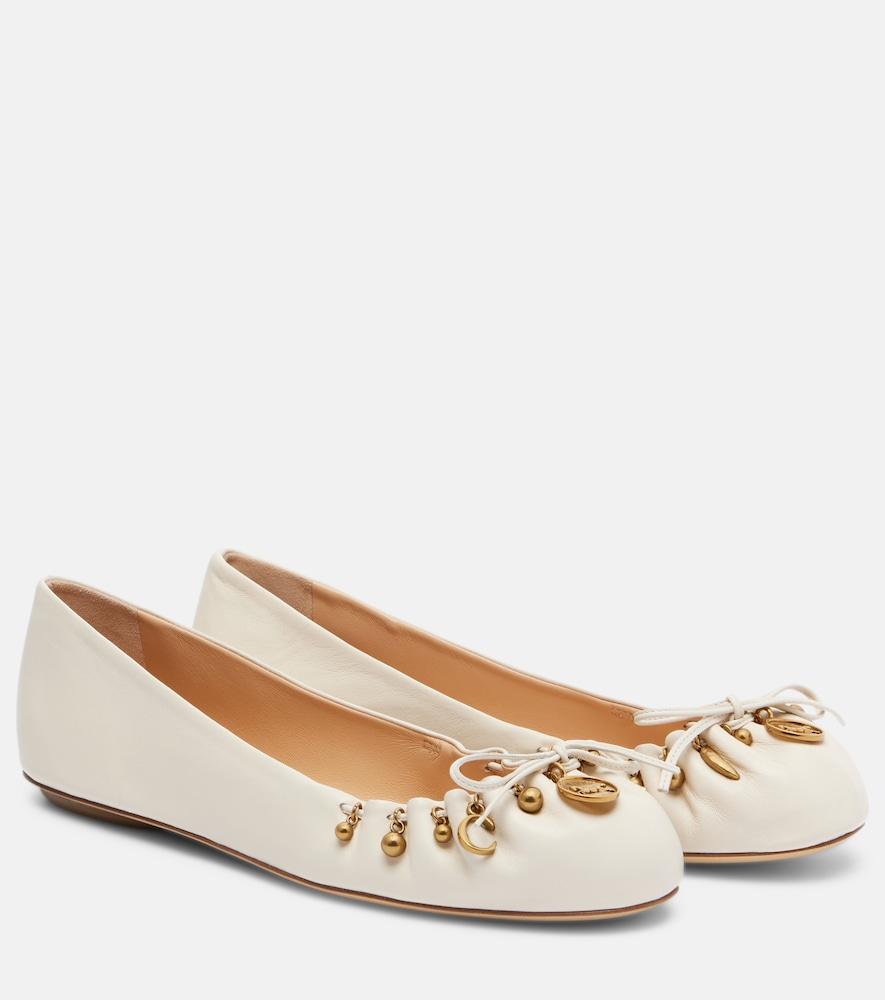 chloé chloé charms leather ballet flats