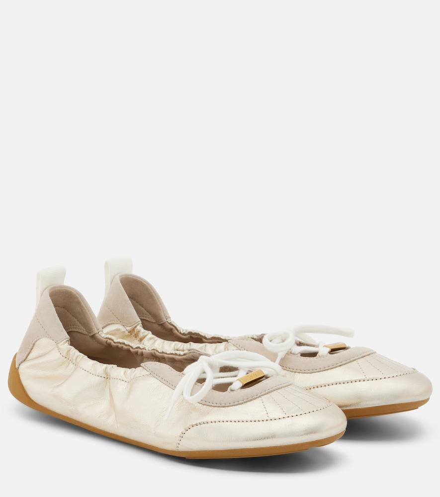 chloé chloé kick metallic leather flats