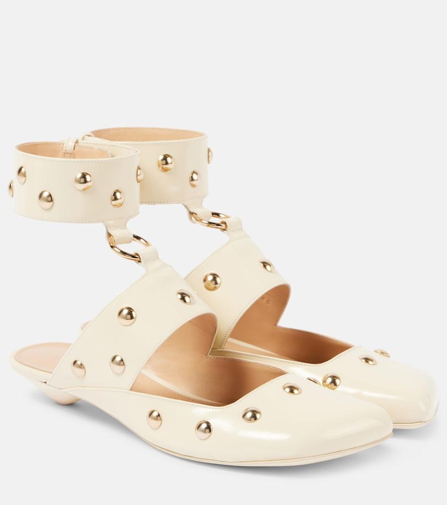 chloé jade studded leather sandals