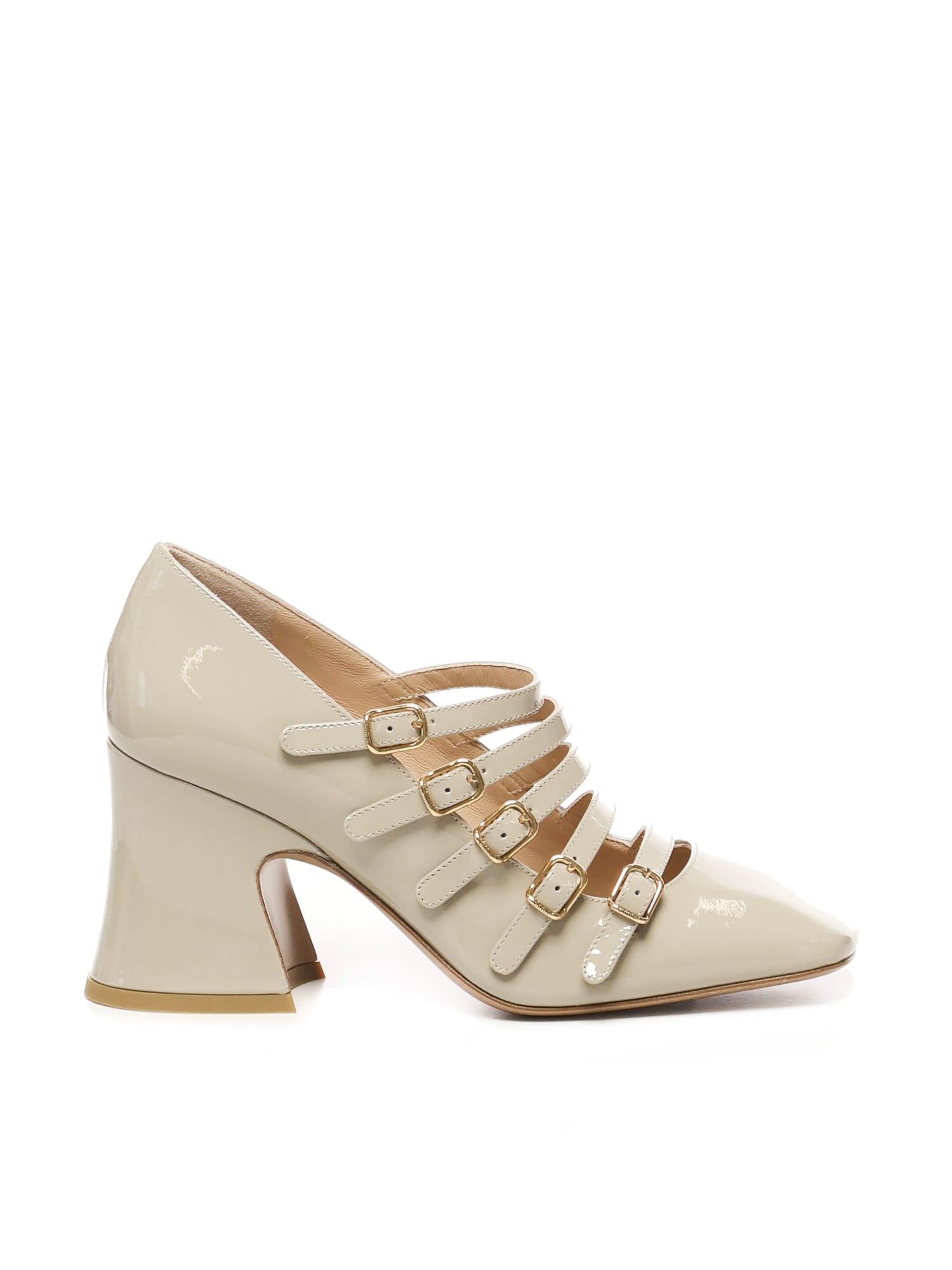 chloé janis pumps in taupe patent leather