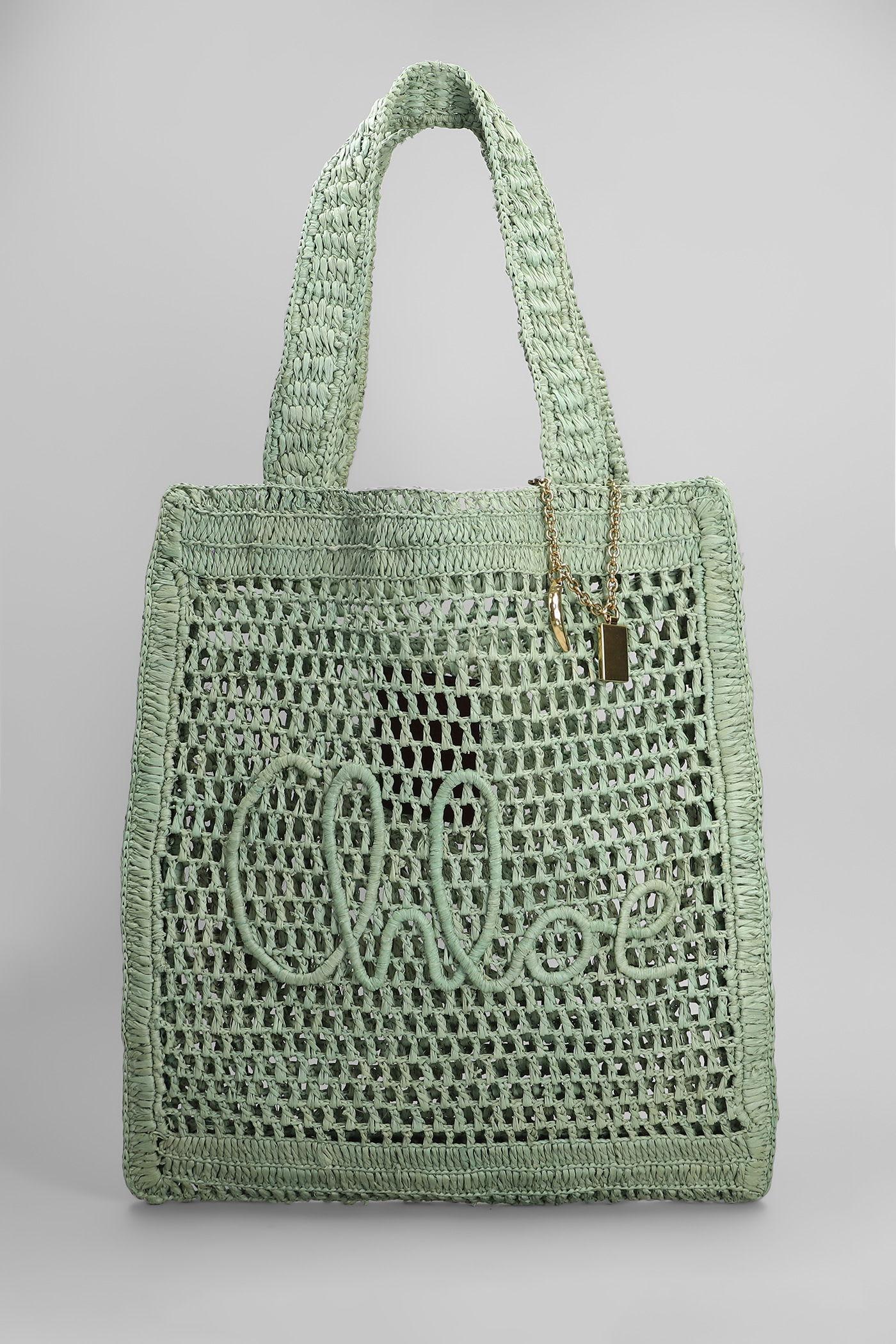 chloé summer banana tote in green raffia