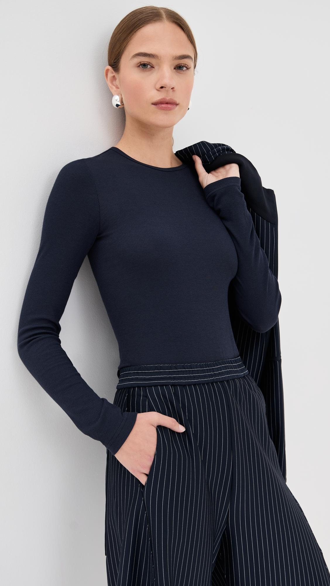 circular ribbed crew neck pullover t-shirt