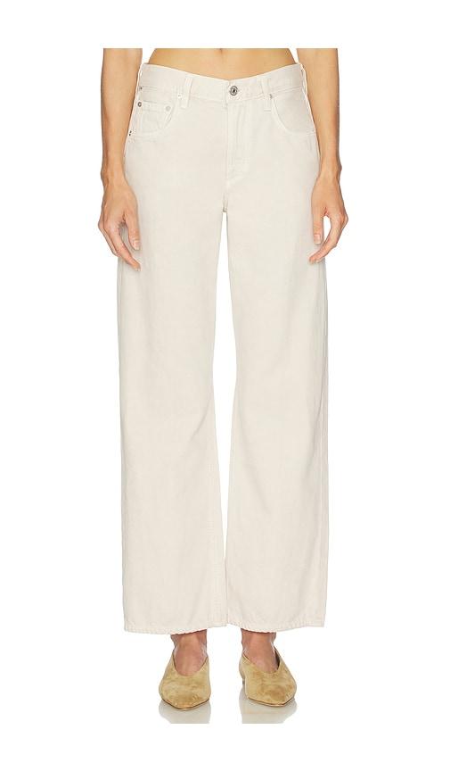citizens of humanity lindz low rise easy straight jeans in white.