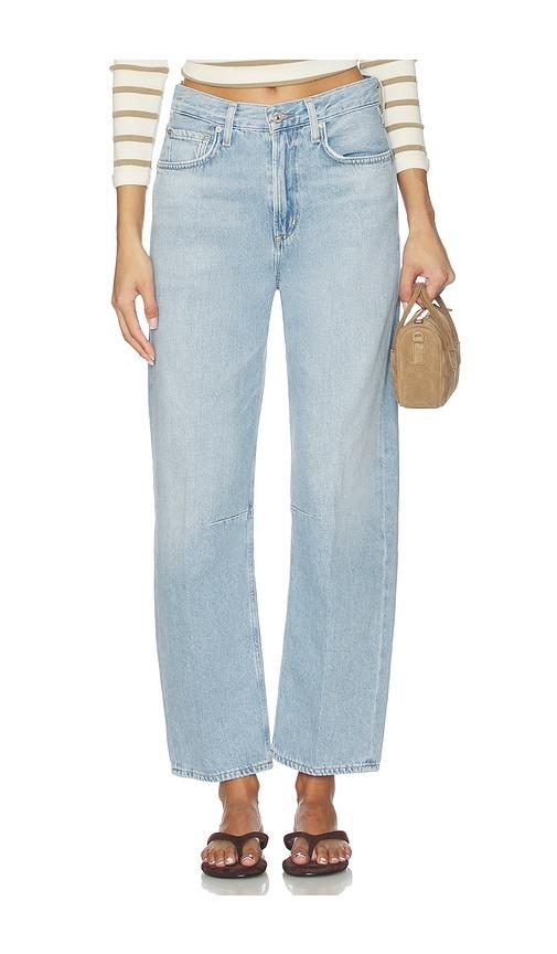 citizens of humanity petite miro relaxed jeans in blue.