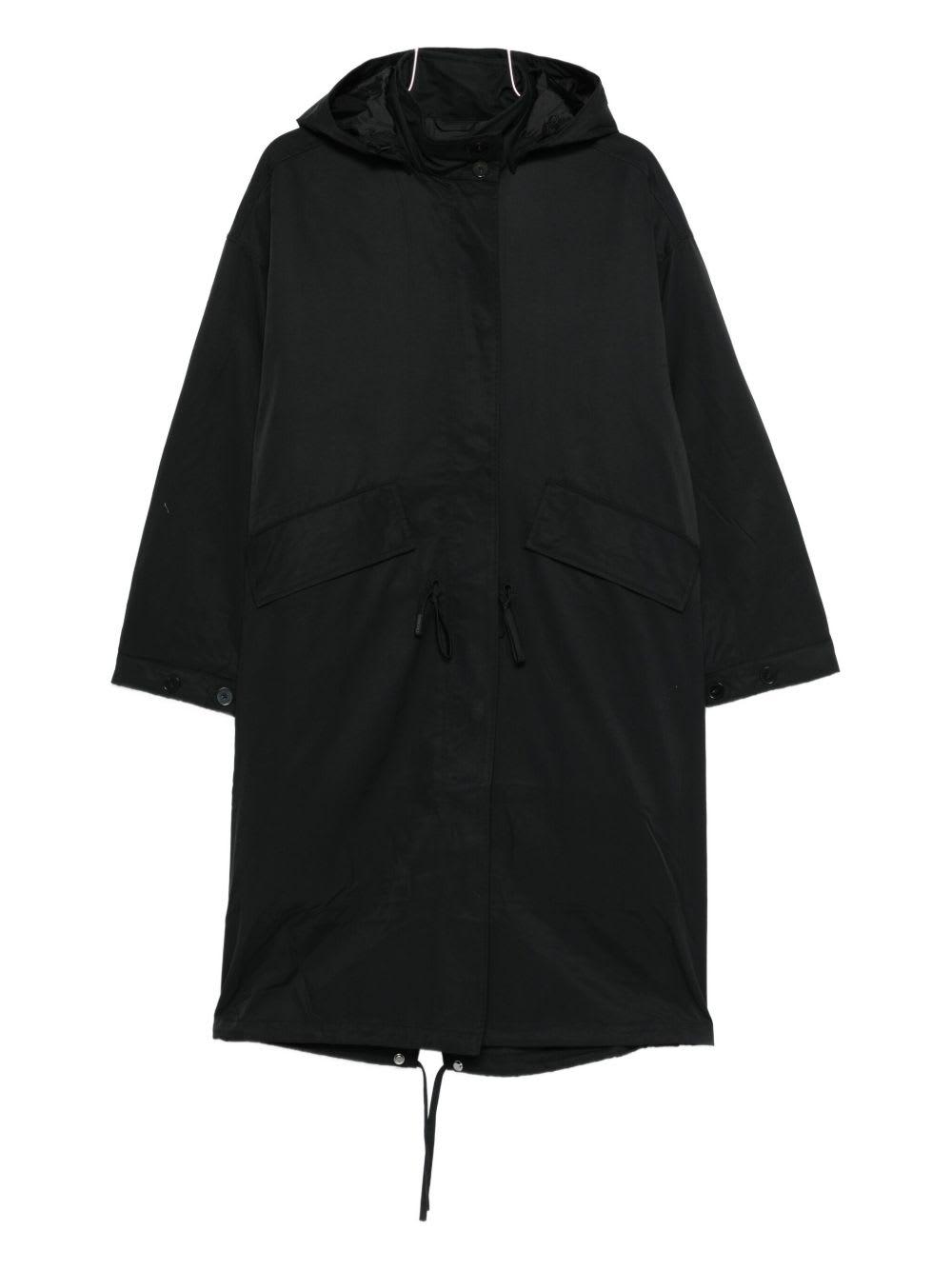 closed cotton and nylon parka coat