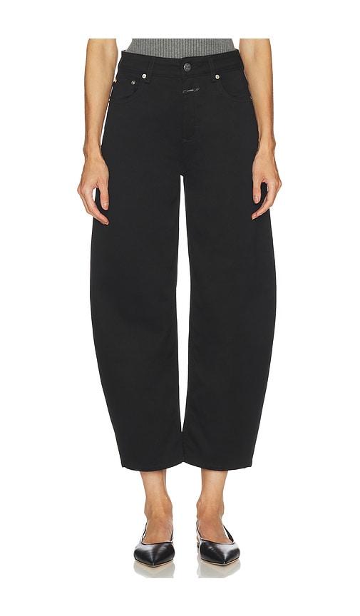 closed jazzie horseshoe jeans in black.