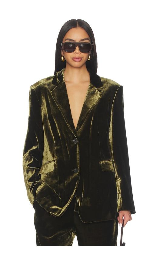 closed lola jacket in dark green.