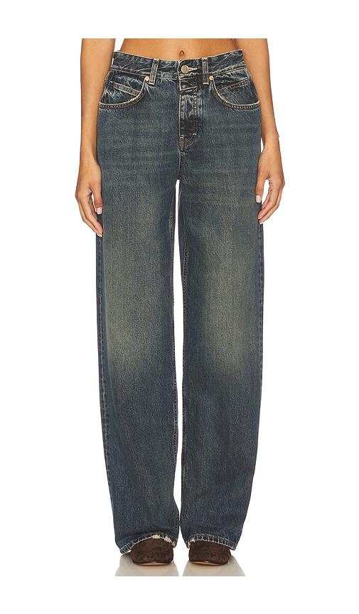 closed nikka wide leg jeans in blue.